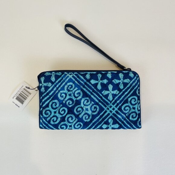 Vera Bradley RFID Front-Zip Wristlet Cuban Tile - Picture 2 of 6